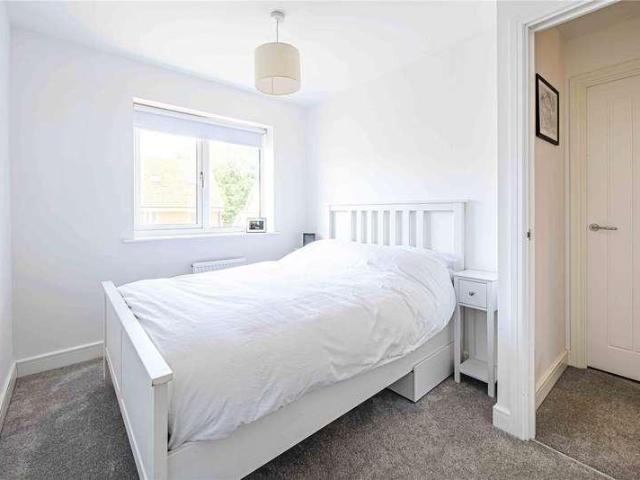 House for sale in Pouchen End, Hertfordshire