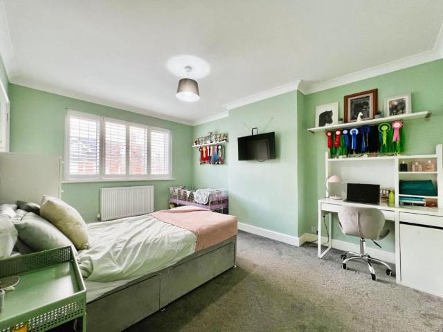 House for sale in Folkestone, Morehall
