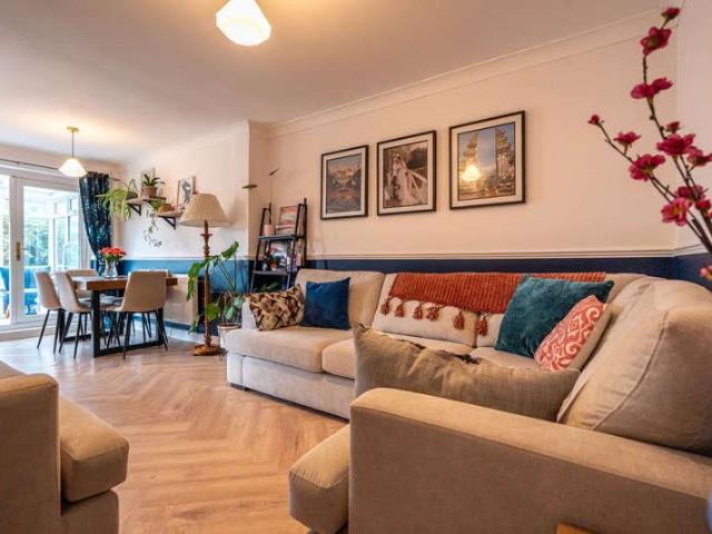 House for sale in Key Street, Suffolk