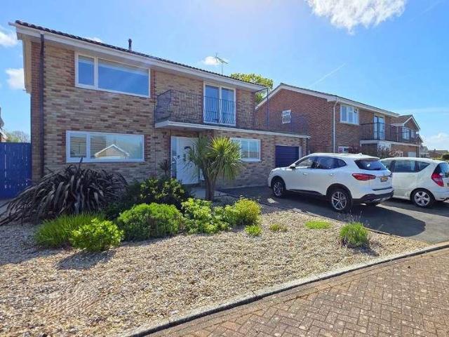 House for sale in Nettlestone, Isle Of Wight