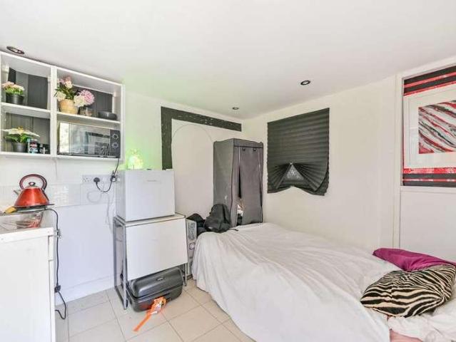 House for sale in Windsor