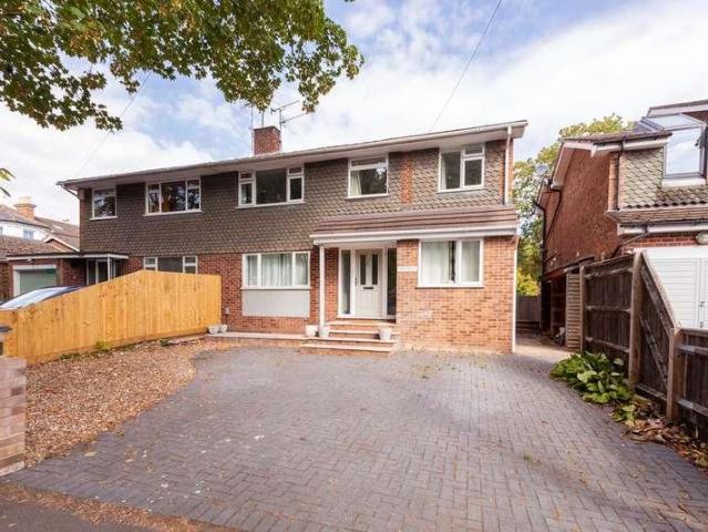 House for sale in Fishery, Maidenhead