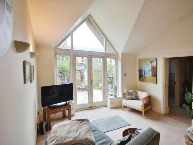 House for sale in Penylan, Falcon Lodge