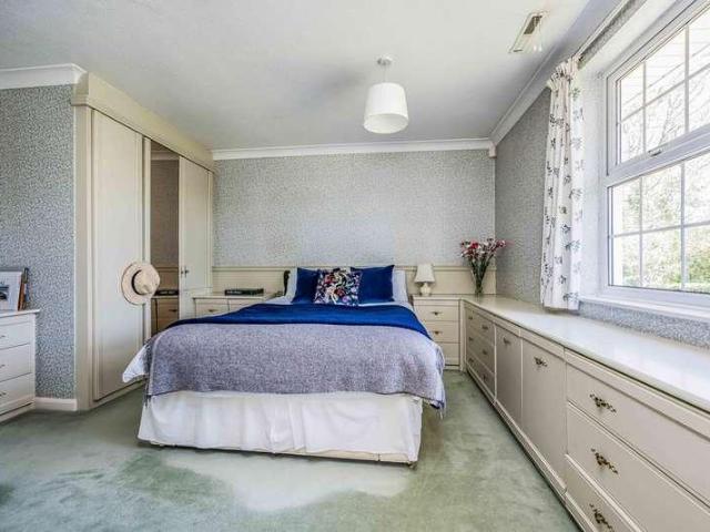 House for sale in Chichester, Littlecote