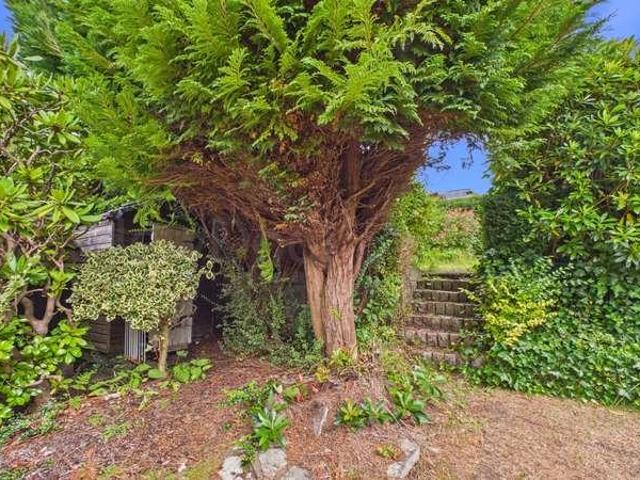 House for sale in Bishopton, Scotland