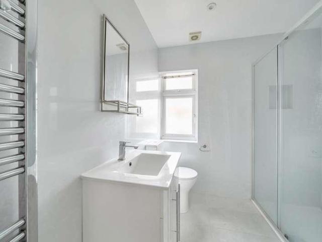 House for sale in Clewer Village, Windsor