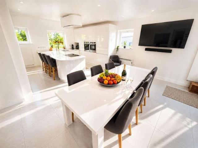 House for sale in Redcliffe Bay, Portishead