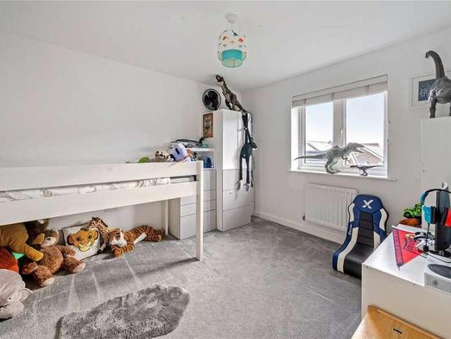 House for sale in Steeple Claydon, Buckinghamshire