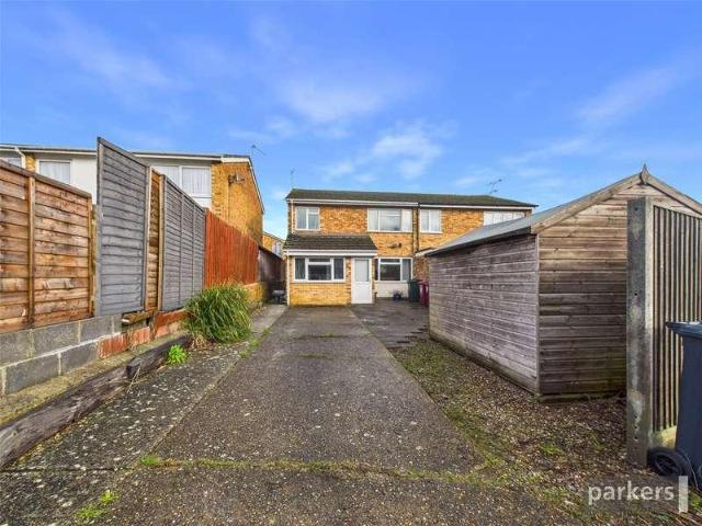 House for sale in Caversham Park, Reading