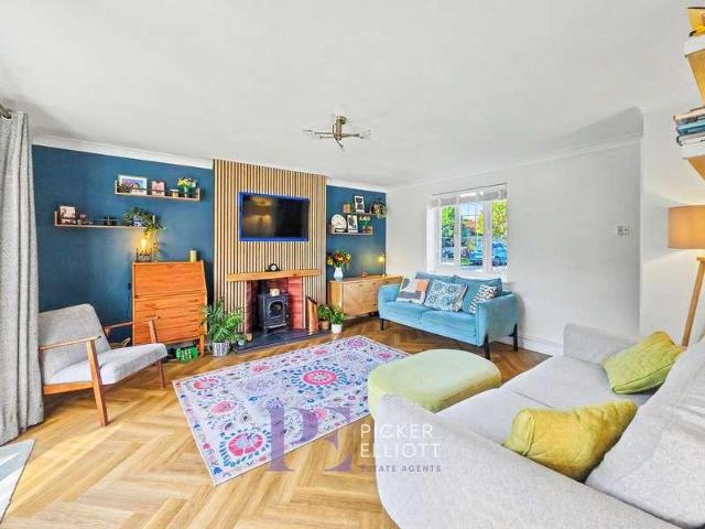 House for sale in Barton, Leicestershire