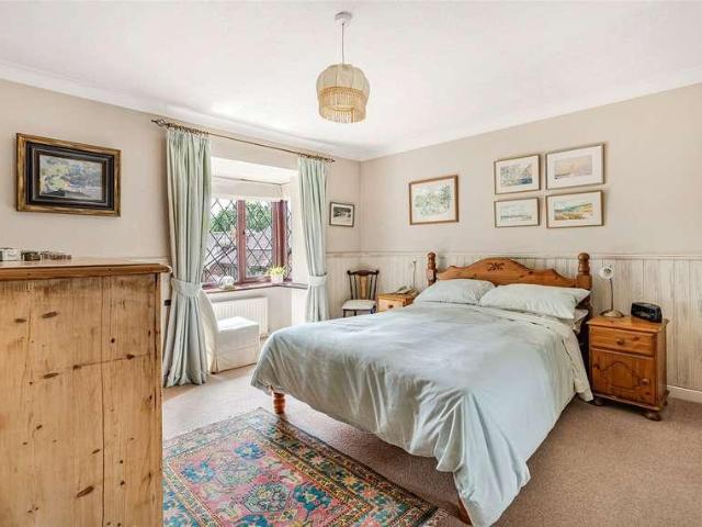 House for sale in Cootham, Horsham
