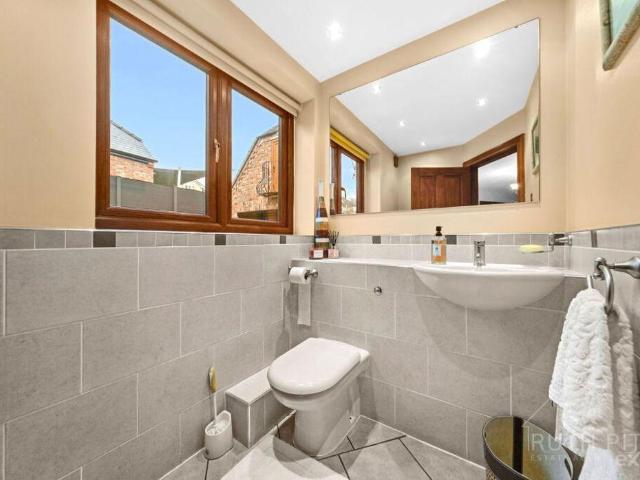 House for sale in Burghwallis