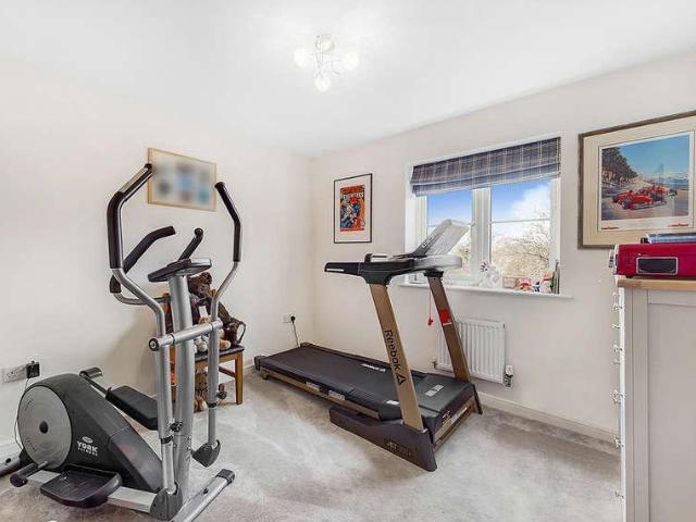 House for sale in Longwick, Buckinghamshire