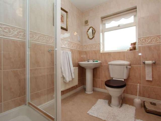 House for sale in The Knap, Barry