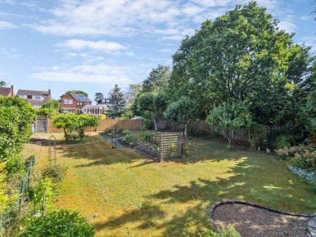 House for sale in Farnham Common, Buckinghamshire