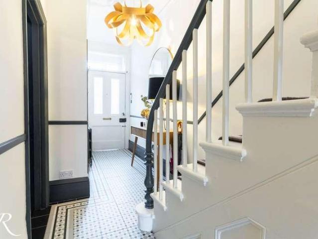 House for sale in Alstone, Golden Valley
