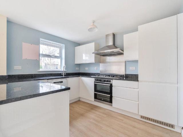 House for sale in Strode, Devon