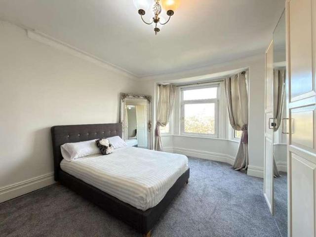 House for sale in Georgia, Greater Manchester