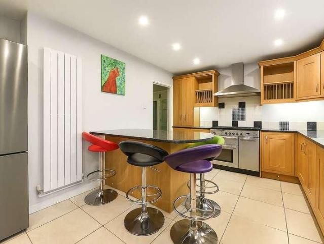 House for sale in The Bridge, Kent