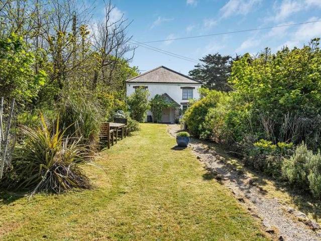 House for sale in Perrancoombe, Cornwall