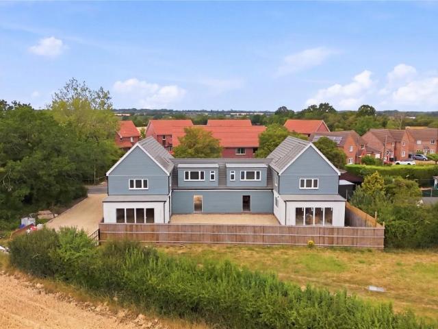 House for sale in Duton Hill, Essex