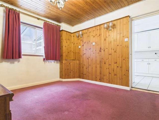 House for sale in Holybrook, West Berkshire