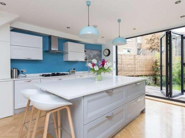 House for sale in Finsbury Park, Greater London