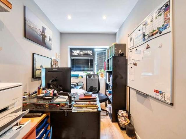 House for sale in Lane, Greater London