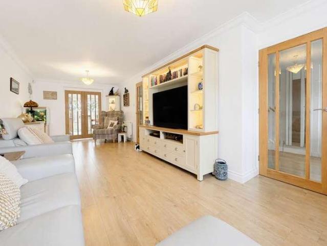 House for sale in Brandon and Byshottles, Brandon