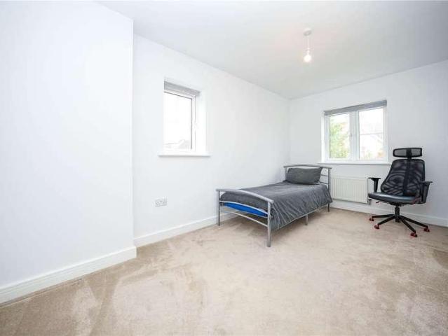 House for sale in Imperial Park, Midway