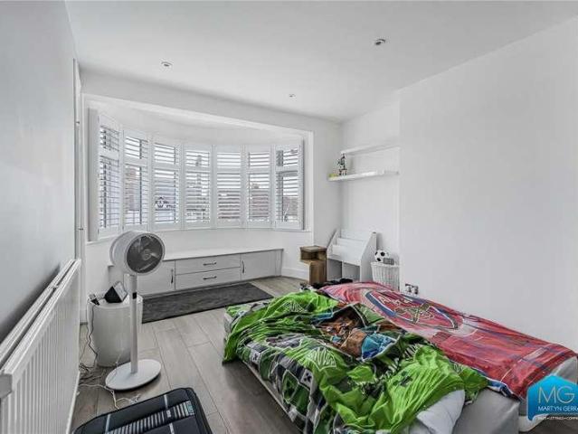 House for sale in Southgate, Oakwood