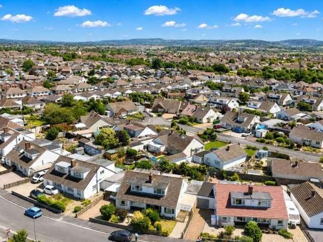 House for sale in Worle, Weston-super-mare
