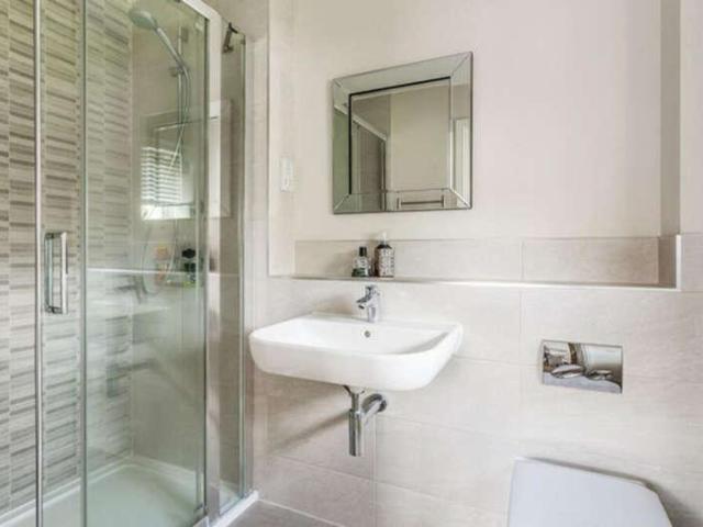 House for sale in Horsham, West Sussex