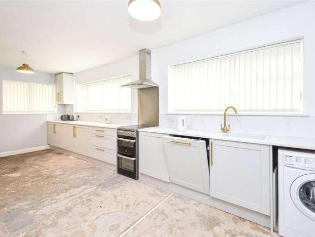 House for sale in Colwyn Bay, Wales