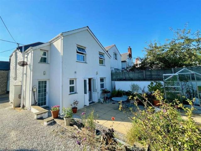 House for sale in Tregony with Cuby, Tregony