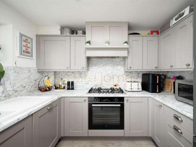 House for sale in London Borough of Barnet, Greater London