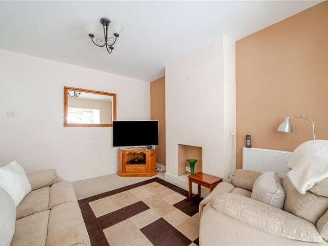 House for sale in The Wells, Surrey