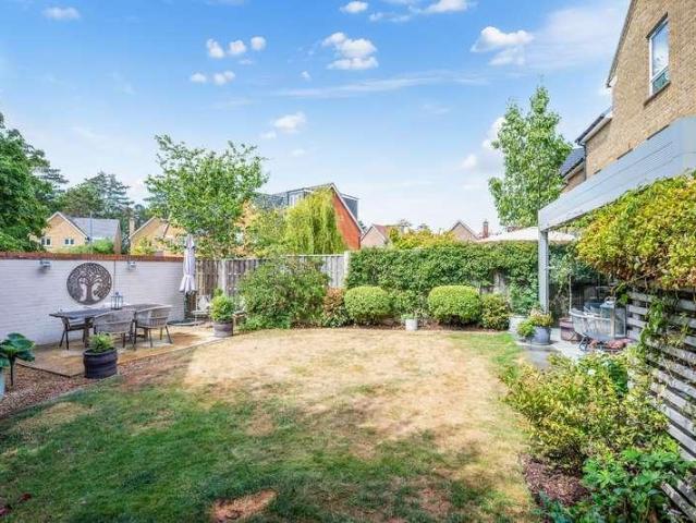 House for sale in The Wells, Surrey