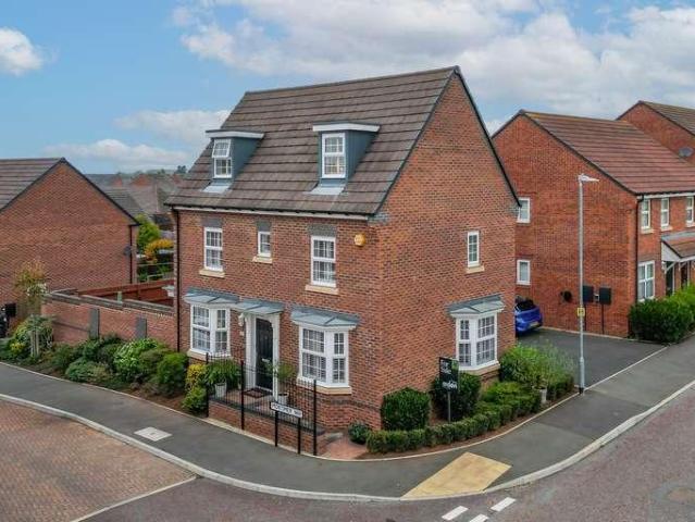 House for sale in Bromsgrove