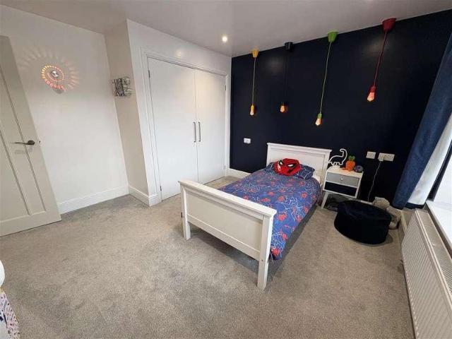 House for sale in Catherine Slack, Queensbury
