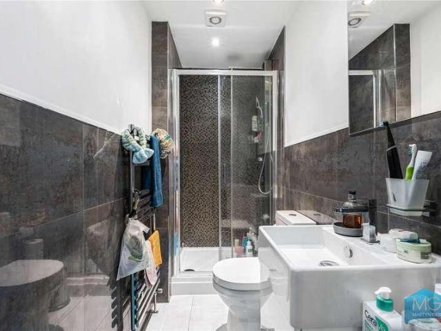 House for sale in Greater London
