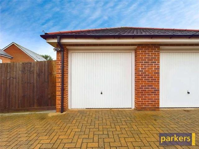 House for sale in Woodley, Wokingham