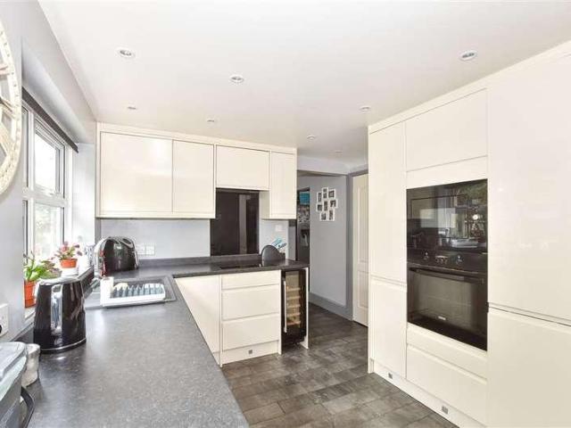 House for sale in Uckfield, Cross In Hand