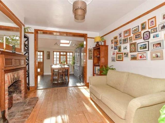 House for sale in St. Martin's, The Bridge