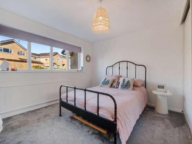 House for sale in Belmont