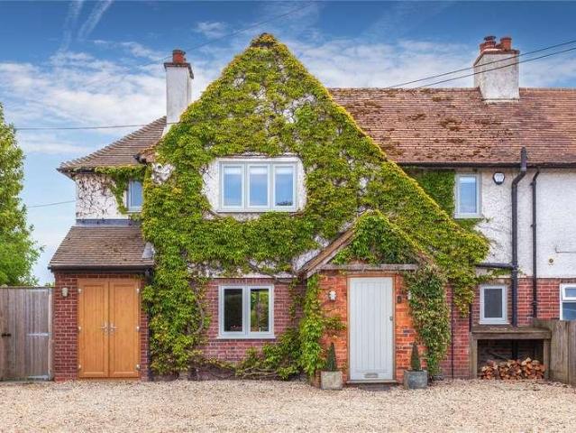 House for sale in Berrick Salome, Oxfordshire