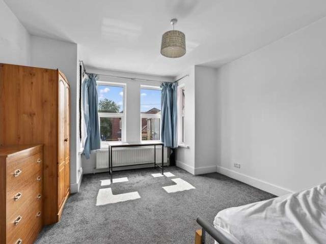 House for sale in Pokesdown, Bournemouth