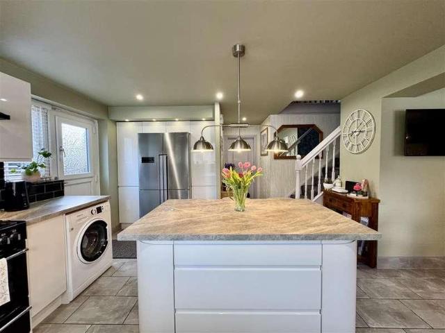 House for sale in Huddersfield, Grove Place