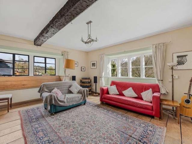 House for sale in Thrupp, School House