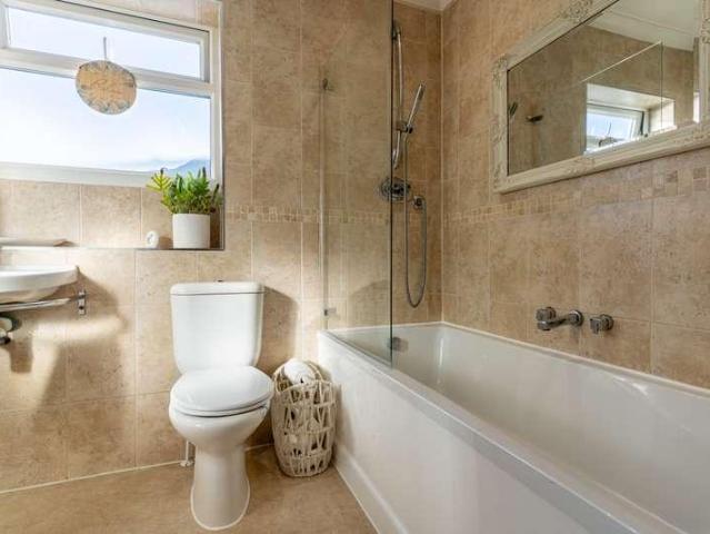 House for sale in Frindsbury